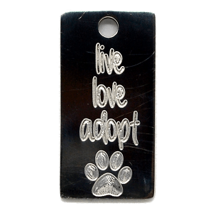 Medalla live, love, adopt con huella